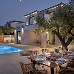 Kapodistria Luxury Villas - Serene Escape In A Scenic, Secluded Location, By Zantewize